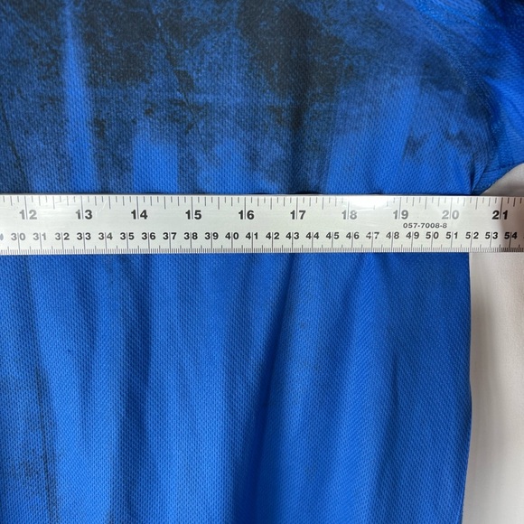 Adidas Climalite Men's Blue and Black Gradient Athletic Tee - made in Portugal - Picture 6 of 8